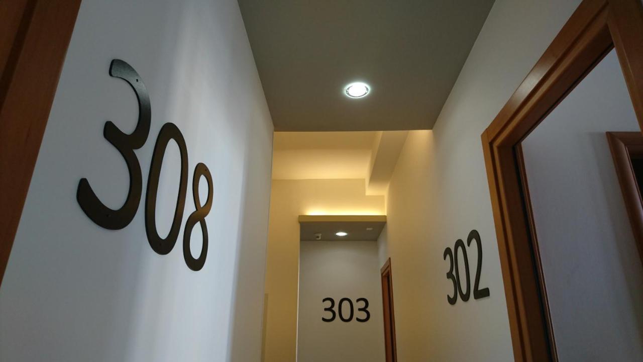 Hotel Centrale Сиракуза Екстериор снимка